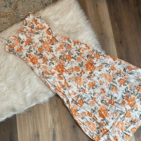 Hello Molly Dresses & Skirts - Hello Molly Orange and White Floral Maxi Dress